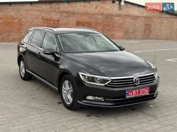 Авто Volkswagen Passat 2019 № 7671105