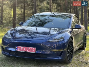 Авто Tesla Model 3 2019 № 7671114