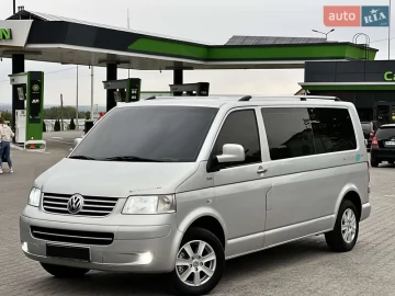 Авто Volkswagen Transporter 2009 № 7671140