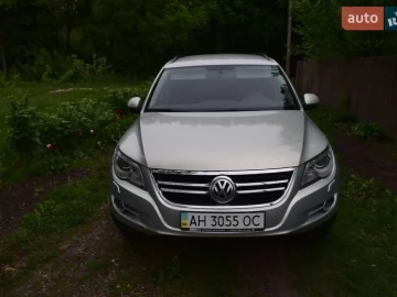 Авто Volkswagen Tiguan 2010 № 7671150