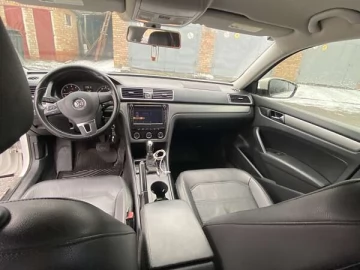 Авто Volkswagen Passat 2013 № 7671153