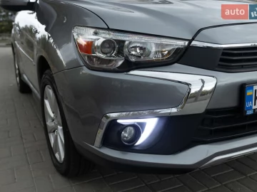 Авто Mitsubishi Outlander 2015 № 7671183
