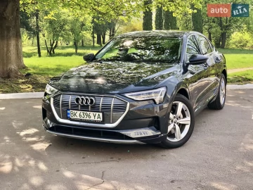 Авто Audi E-Tron Sportback 2020 № 7671217