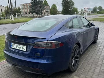 Авто Tesla Model S 2021 № 7671237