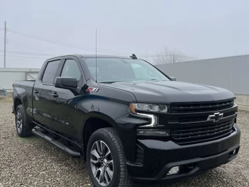 Авто Chevrolet Silverado 2021 № 7671241