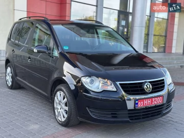 Авто Volkswagen Touran 2009 № 7671304