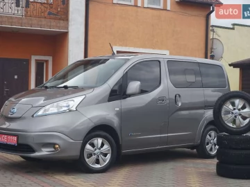 Авто Nissan E-Nv200 2015 № 7671331