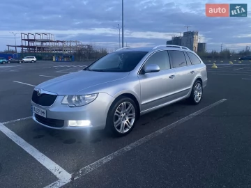 Авто Skoda Superb 2010 № 7671346