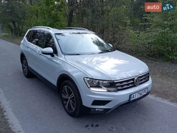 Авто Volkswagen Tiguan 2018 № 7671407