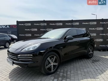 Авто Porsche Cayenne 2013 № 7671427
