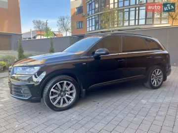 Авто Audi Q7 2016 № 7671432