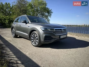Авто Volkswagen Touareg 2021 № 7671435