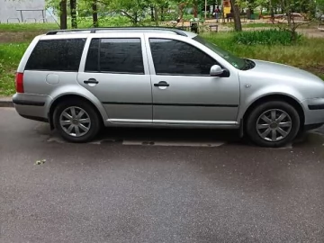 Авто Volkswagen Golf 2005 № 7671476