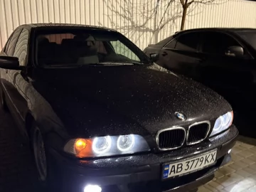 Авто BMW 5 Series 2000 № 7671501