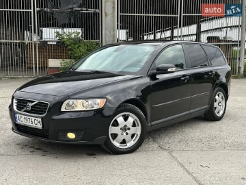 Авто Volvo V50 2008 № 7671523