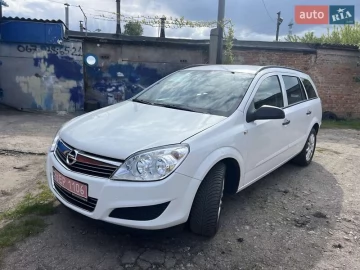 Авто Opel Astra 2010 № 7671896