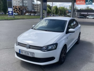 Авто Volkswagen Polo 2011 № 7671912