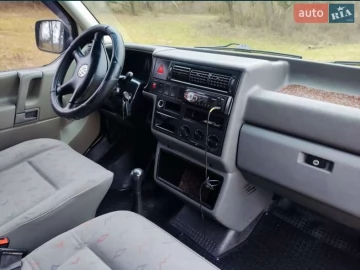 Авто Volkswagen Transporter 2001 № 7671926