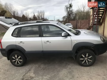 Авто Hyundai Tucson 2010 № 7671940