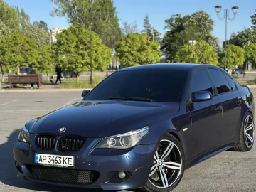 Авто BMW 5 Series 2004 № 7671963