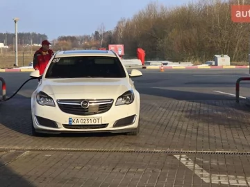 Авто Opel Insignia 2014 № 7671964