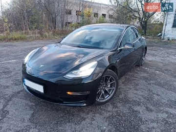 Авто Tesla Model 3 2018 № 7671981