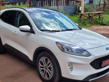 Авто Ford Escape 2022 № 7672015