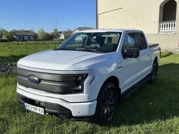 Авто Ford F-150 2023 № 7672041