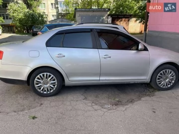 Авто Volkswagen Jetta 2006 № 7672133