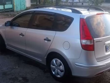Авто Hyundai I30 2011 № 7672160