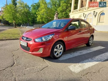 Авто Hyundai Accent 2013 № 7672168