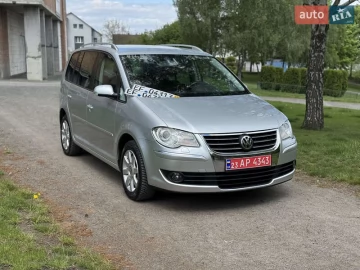 Авто Volkswagen Touran 2007 № 7672169