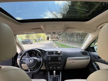 Авто Volkswagen Jetta 2017 № 7672203