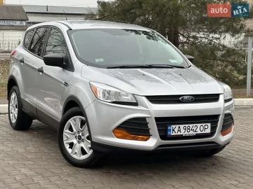 Авто Ford Escape 2016 № 7672207