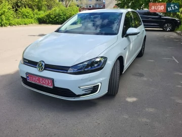 Авто Volkswagen E-Golf 2020 № 7672231