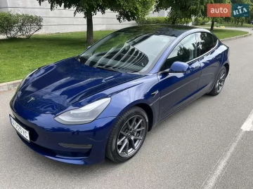 Авто Tesla Model 3 2022 № 7672271