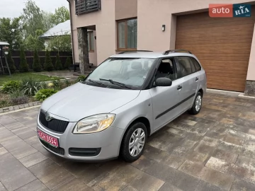 Авто Skoda Fabia 2009 № 7672354