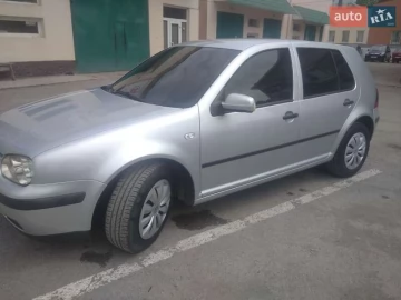 Авто Volkswagen Golf 2002 № 7672357