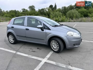 Авто Fiat Grande Punto 2010 № 7672373