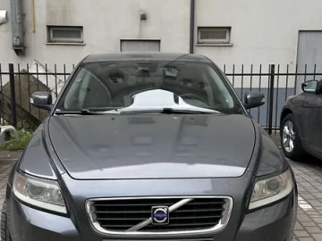 Авто Volvo V50 2008 № 7672392