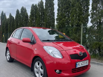 Авто Toyota Yaris 2006 № 7672400