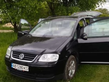 Авто Volkswagen Touran 2006 № 7672401