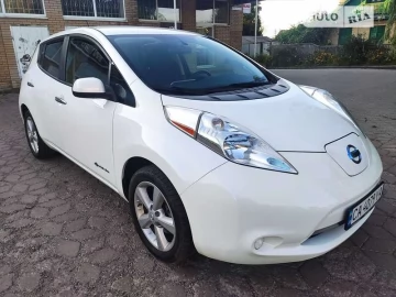 Авто Nissan Leaf 2014 № 7672445