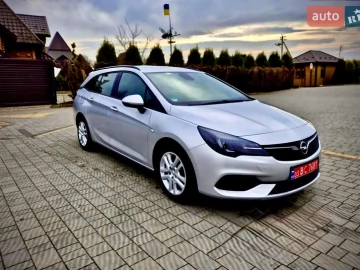 Авто Opel Astra 2020 № 7672477