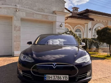 Авто Tesla Model S 2013 № 7672522