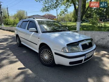 Авто Skoda Octavia 2002 № 7672608
