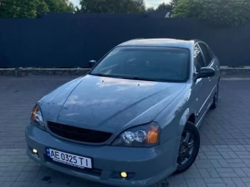 Авто Chevrolet Evanda 2004 № 7672613