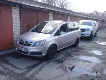 Авто Opel Zafira 2006 № 7672636