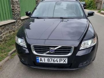 Авто Volvo V50 2008 № 7672699