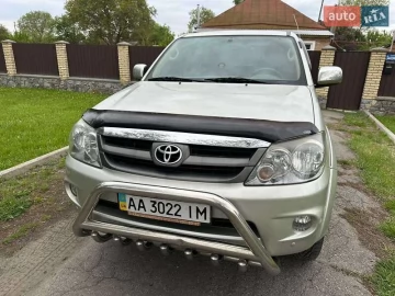 Авто Toyota Fortuner 2007 № 7672712